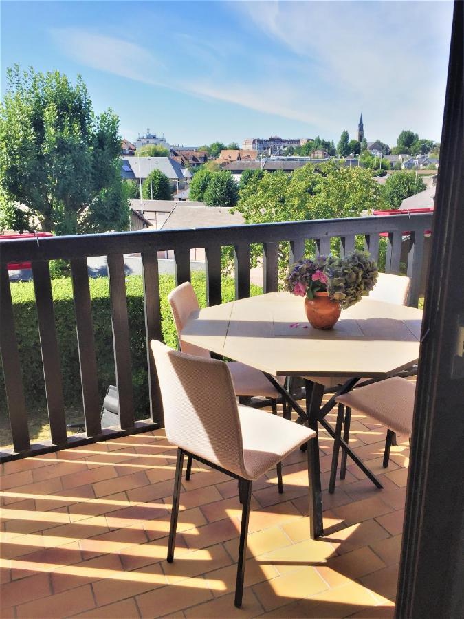 Domaine privé, , piscine, jacuzzi, joli appartement Deauville Exterior foto